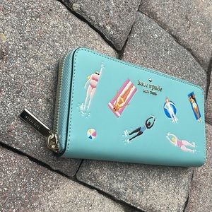 Kate Spade pool float large continental wallet
Poolside Multi